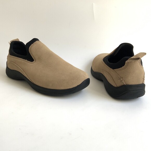 Lands’ End Loafers Women Size 5M Tan Antimicrobial Slip-on Shoes - Picture 3 of 12